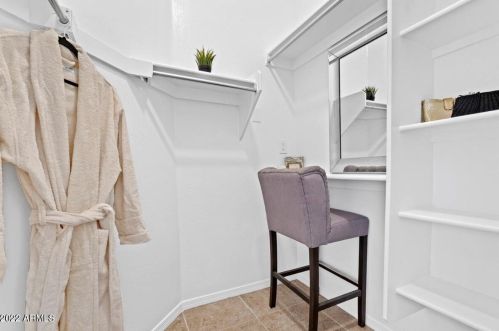 1424 Cathedral Rock Dr, Phoenix AZ 85048-8910 exterior