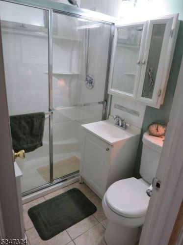 395 4th Ave, Paterson NJ 07506-1541 exterior