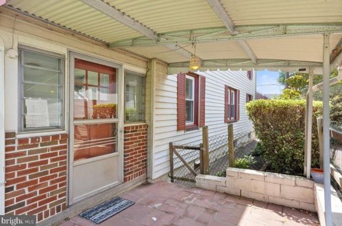 1115 St, Pottstown PA 19464-5865 exterior