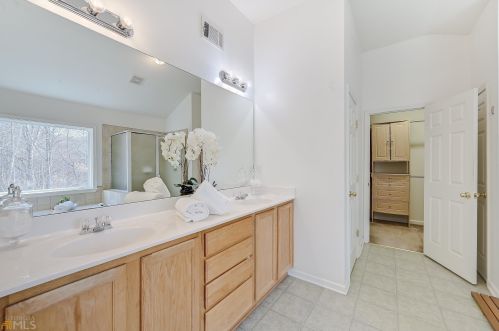 4629 Creekside Cv, Atlanta GA  30349-3936 exterior