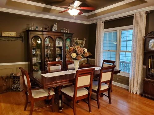 2203 Timberline Trl, Bull Valley IL 60098-8759 exterior