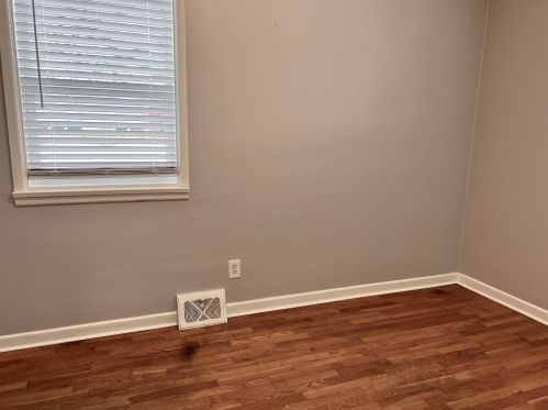 1431 Madison St, Meskegon MI 49442-5250 exterior