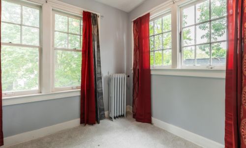 614 Frst St, East Lansing MI 48823-3220 exterior