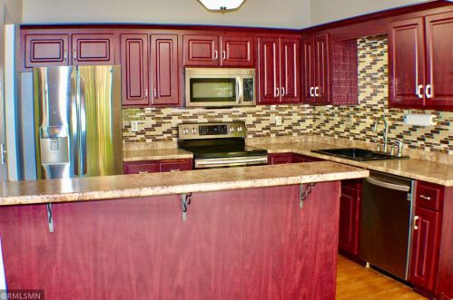 5730 Donegal Dr, Saint Paul MN  55126-3701 exterior