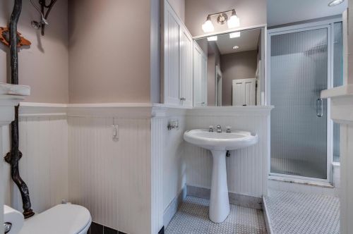 746 Gorham St, Madison WI 53703-1521 exterior