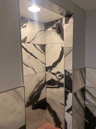 138 124 St, Chicago IL 60628-7240 exterior