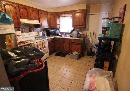 3340 Emerald St, Philadelphia PA 19134-2550 exterior