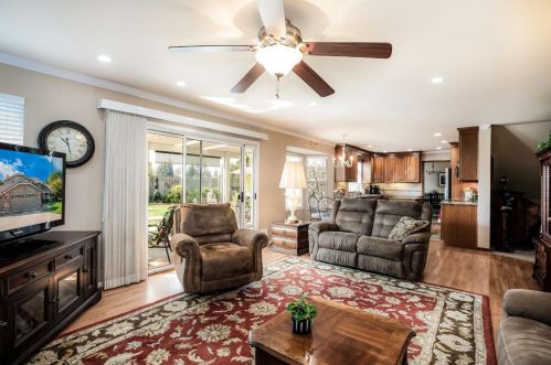 105 Goodell Rd, Folsom CA 95630-5221 exterior