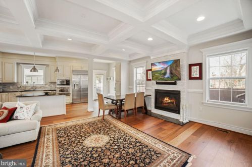 5536 30 Pl, Washington DC 20015-1209 exterior