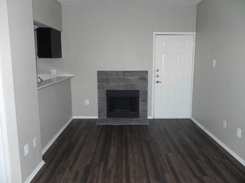 1820 Garrett Ave, Dallas, TX 75206-7500