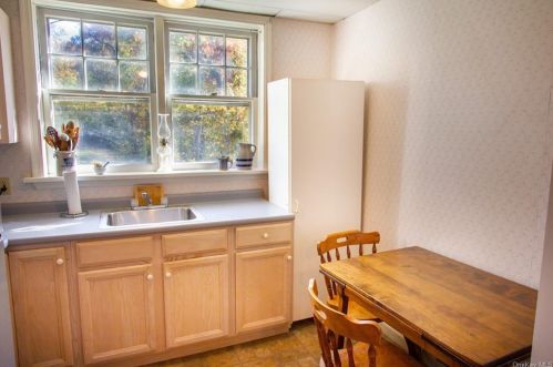 643 Br Rd, Patterson NY 12563-2102 exterior