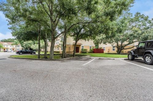 2035 Fiesta Ridge Ct, Tampa FL  33604-7702 exterior