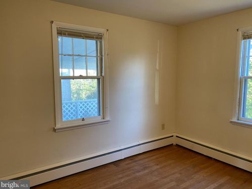 33 9th St, Pottstown PA 19464-5240 exterior