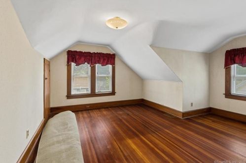 52 Delmont St, Manchester CT 06042-3510 exterior