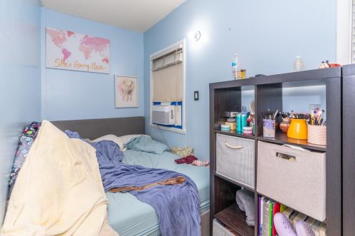 528 St, Union City NJ 07087-3856 exterior