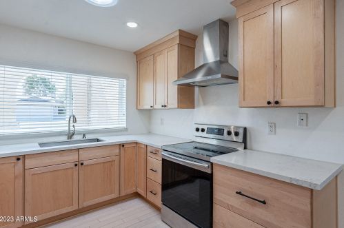 2604 Summit Pl, Chandler AZ 85224-1036 exterior