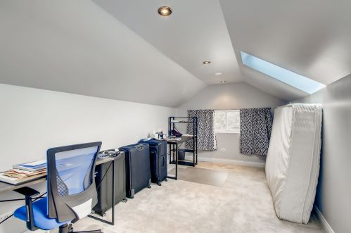 6638 Artesian Ave, Chicago IL 60645-5016 exterior