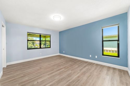 117 Sagamore Ter, Fort Pierce FL 34983-1262 exterior