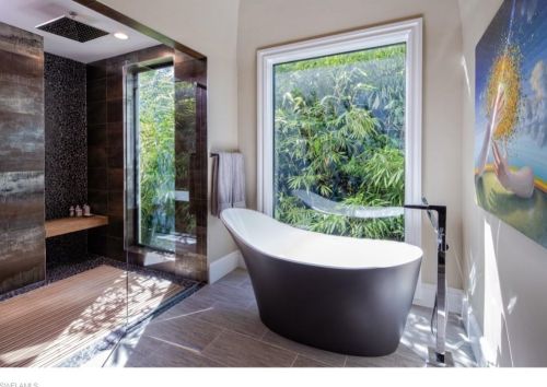 2375 Lantern Ln, Naples FL 34102-7721 exterior