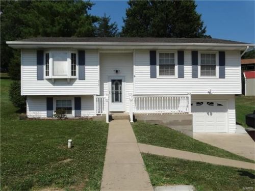 219 Clinton Dr, Herculaneum, MO 63048-1058