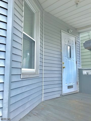 117 Dixon Ave, Paterson, NJ 07501-2523