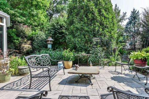 335 Craighead Dr, Atlanta GA 30319-1086 exterior