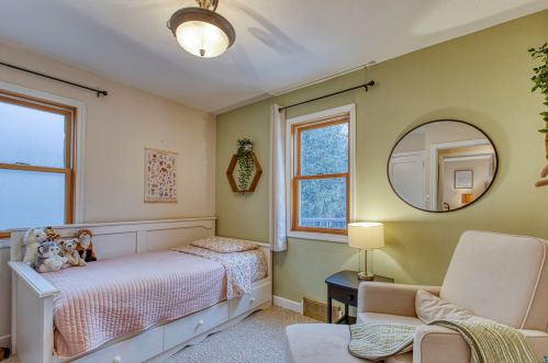 4321 Dodge St, Duluth MN 55804-1409 exterior