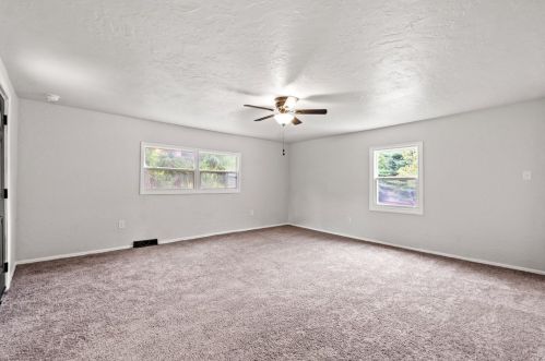 2249 Mcmonagle Ave, Pittsburgh PA 15220-2508 exterior