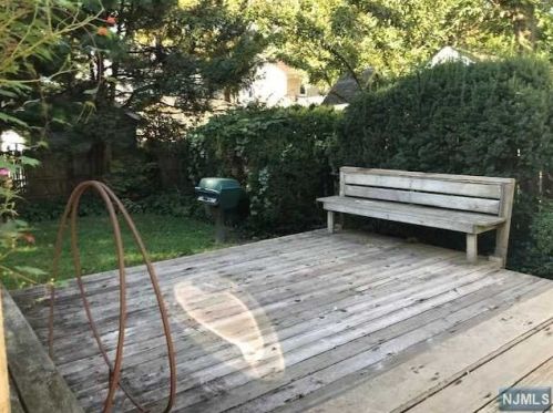 160 Sherman Ave, Teaneck NJ  07666-4123 exterior