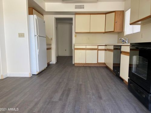 3325 Barcelona Dr, Chandler AZ  85226-1466 exterior