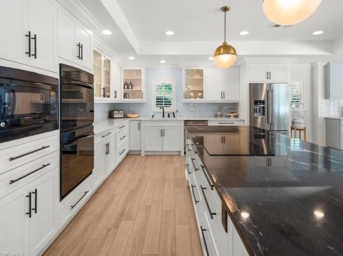 143 Mahogany Dr, Naples FL exterior