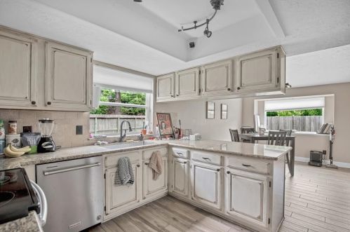 19742 Burle Oaks Ct, Humble TX 77346-1207 exterior