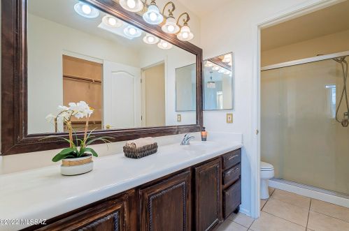 378 Camino Lomas, Tucson AZ 85704-6977 exterior