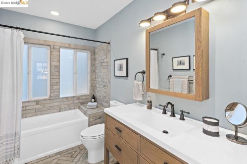 3117 Ellis St, Berkeley CA 94703-2438 exterior