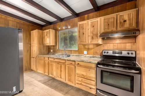 8835 20th St, Tucson AZ  85710-6203 exterior