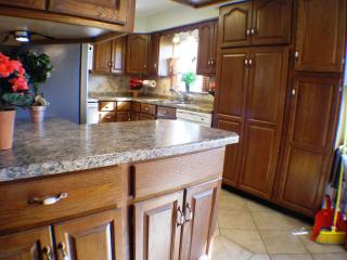 1901 Sangamon Dr, Champaign IL  61821-4930 exterior