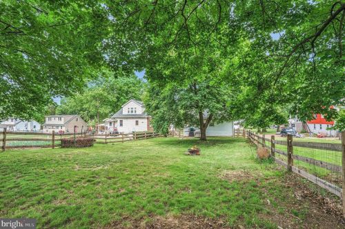 70 1st Ave, Pottstown, PA 19464-3202