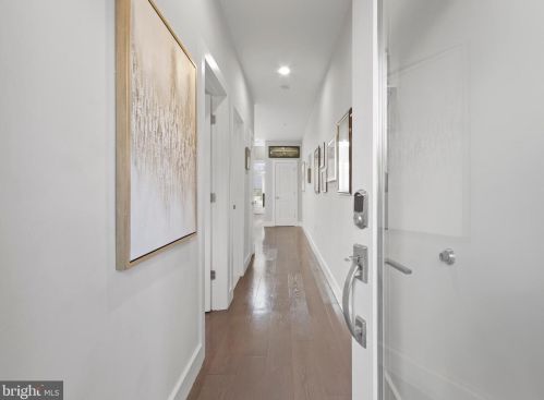 215 Randolph Pl, Washington, DC 20002-2138