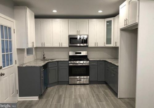 6818 15th St, Philadelphia PA  19126-2703 exterior