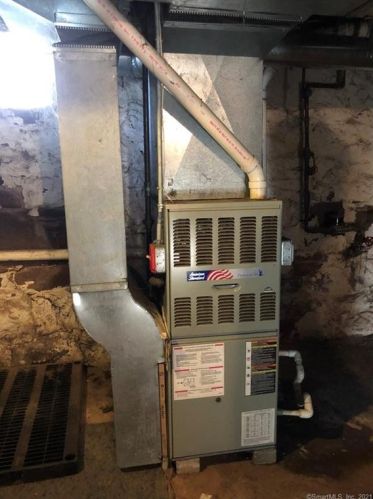 260 Main St, Meriden CT 06451-3859 exterior