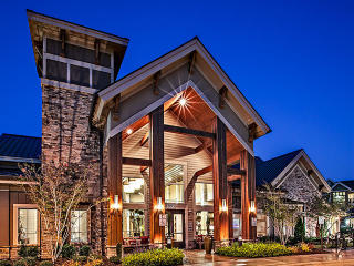 2015 Copper Leaf Pkwy, Durham NC  27703-7707 exterior