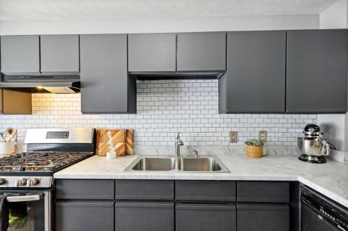 974 Ada Place Dr, Grand Rapids MI 49546-8400 exterior