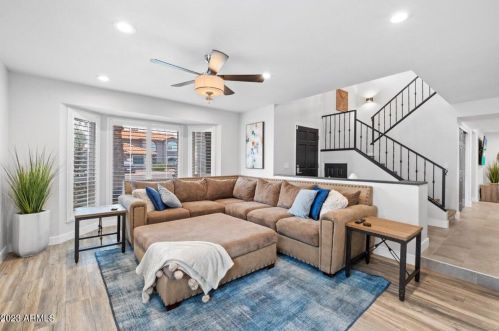 18802 35th Pl, Phoenix AZ  85050-2633 exterior