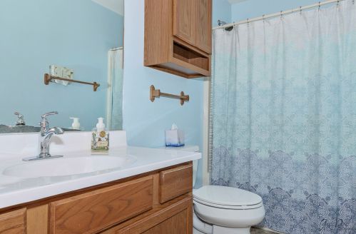 661 Pr Rdg Dr, Bull Valley IL 60098-4189 exterior