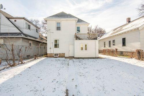 3812 Roberts St, Milwaukee WI  53208-1841 exterior