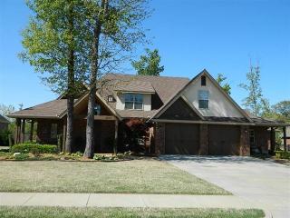 2665 Cambridge Cir, Tahlequah, OK 74464-4698