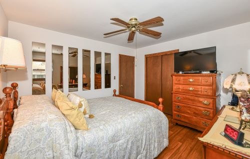 12024 Cleveland Ave, Milwaukee WI 53227-2908 exterior