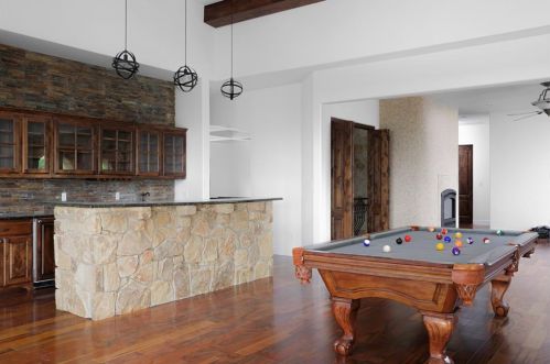 399 Cortona Dr, Austin TX 78746-4464 exterior