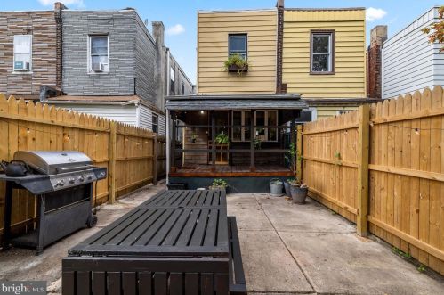 3081 Emerald St, Philadelphia PA 19134-2010 exterior