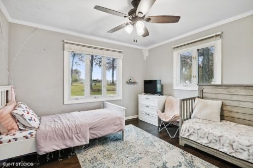 4018 Dean St, Bull Valley IL 60098-3815 exterior